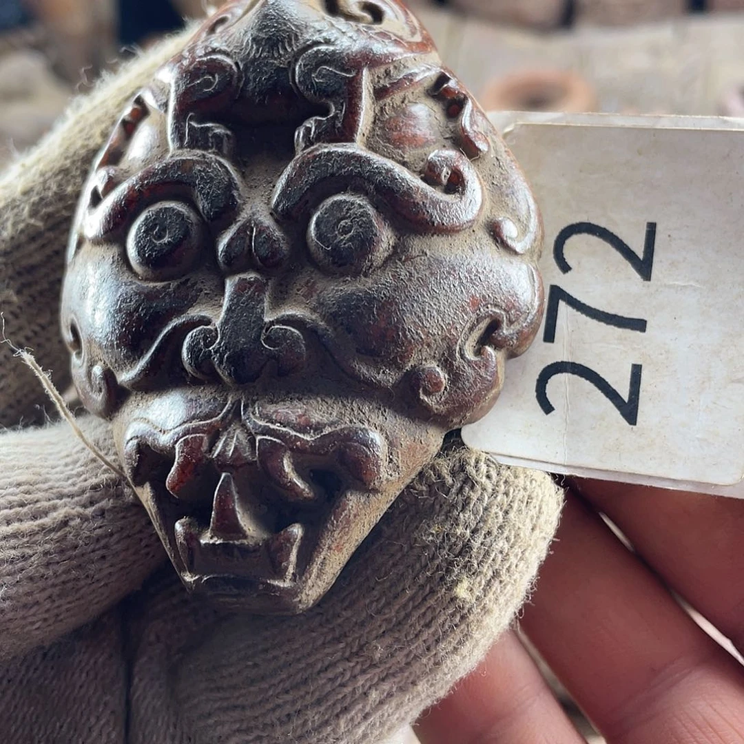 和田玉（糖玉）未镶嵌挂件