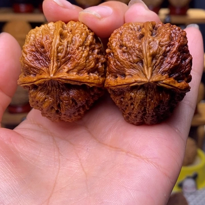 把件文玩核桃悬崖峭壁三棱19