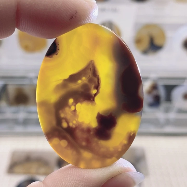 玛瑙/玉髓未镶嵌颈饰