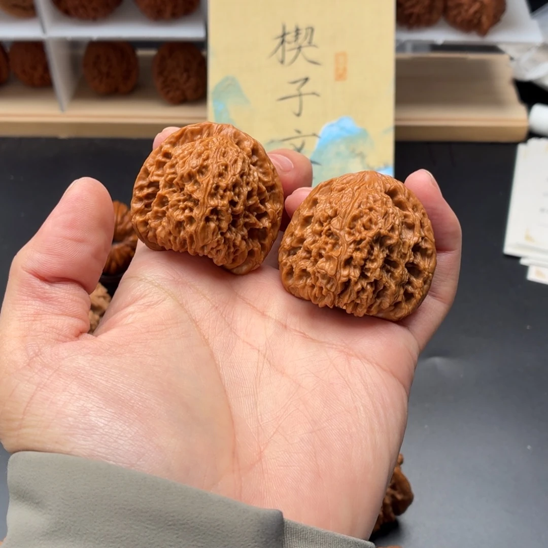 把件文玩核桃南疆石43（漏风）