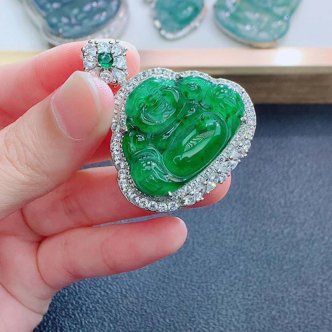 翡翠银S925镶嵌颈饰翡翠