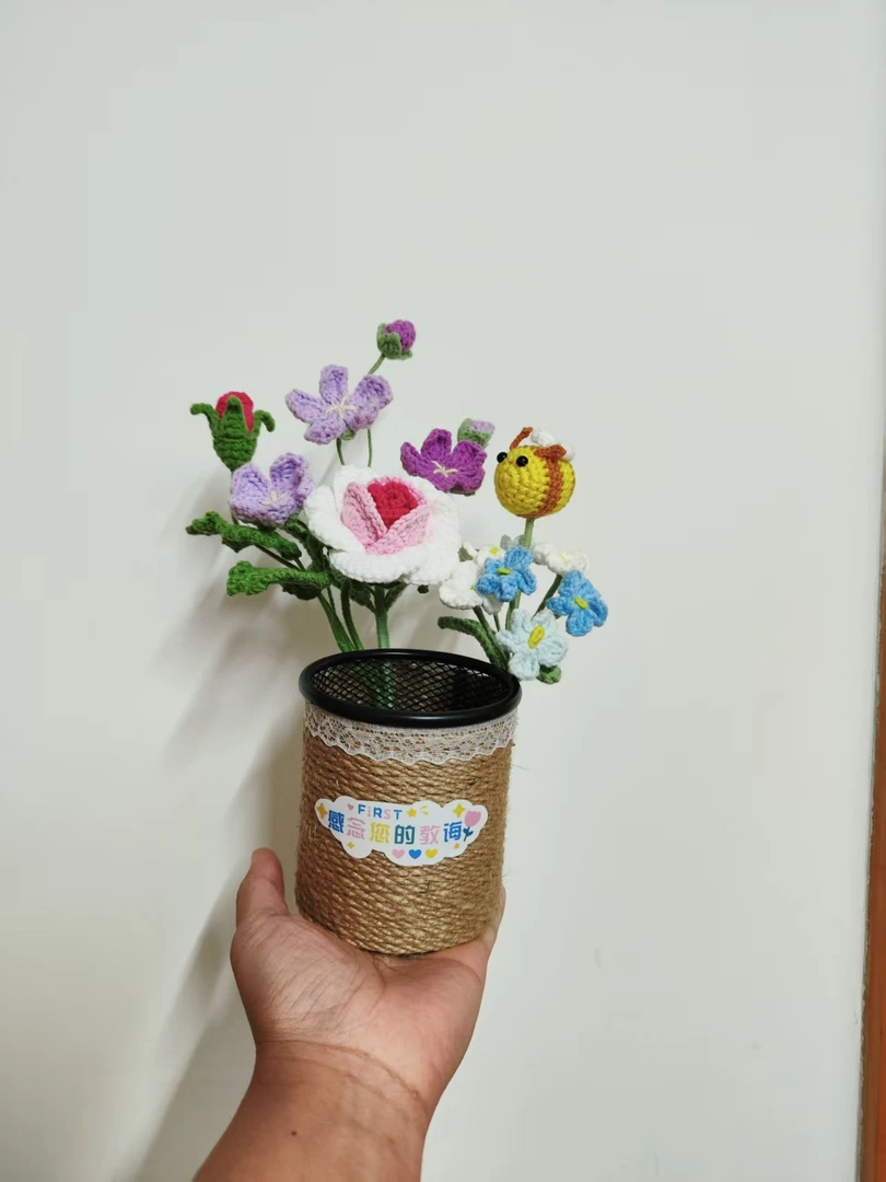 教师节礼物纯手工钩织笔筒  赠手提袋+贺卡