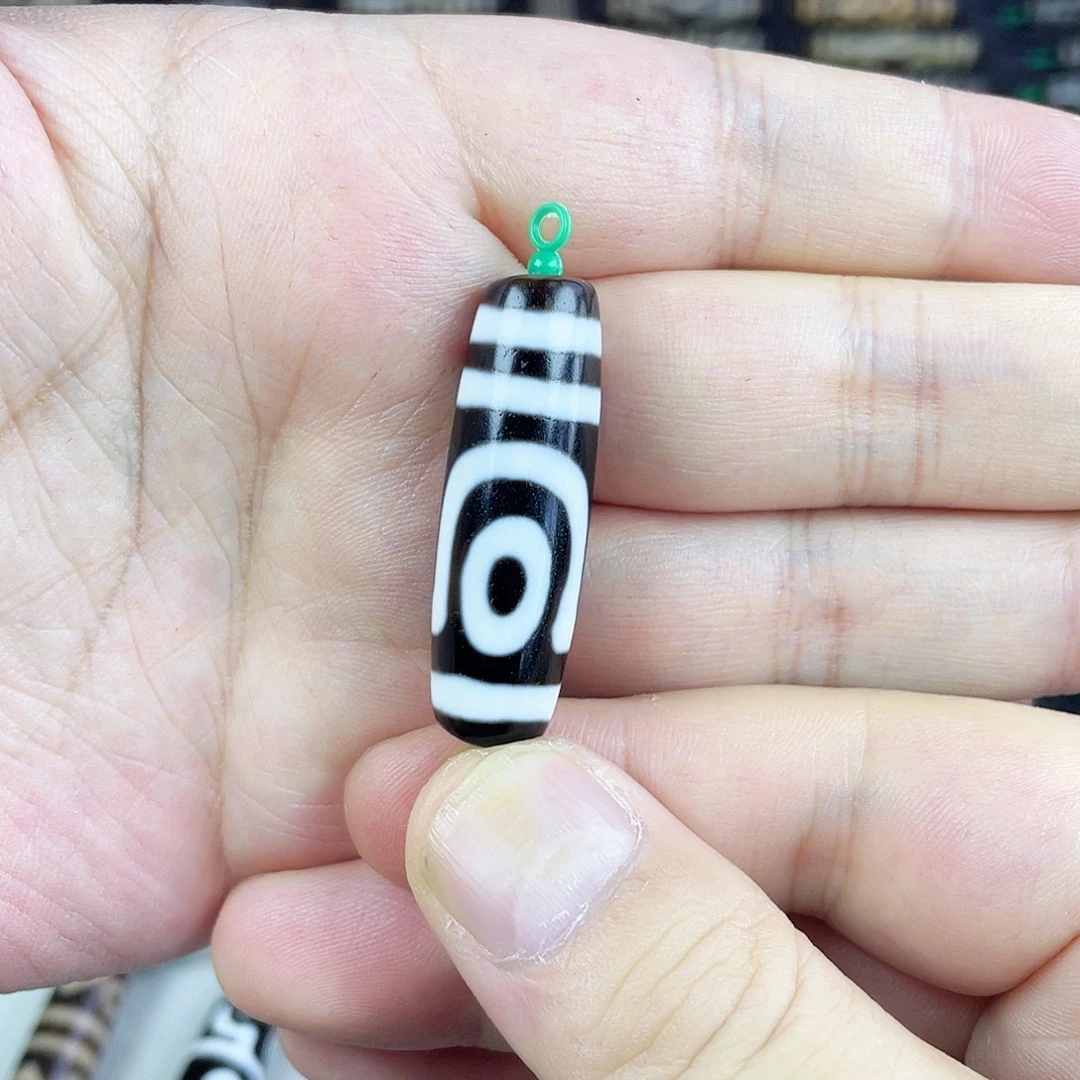 玛瑙/玉髓颈饰合金行运