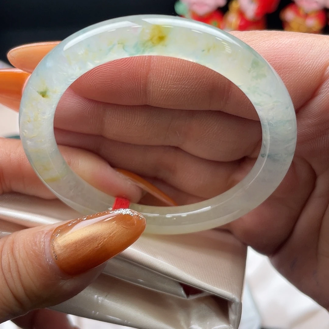 翡翠未镶嵌手镯51.5圆条