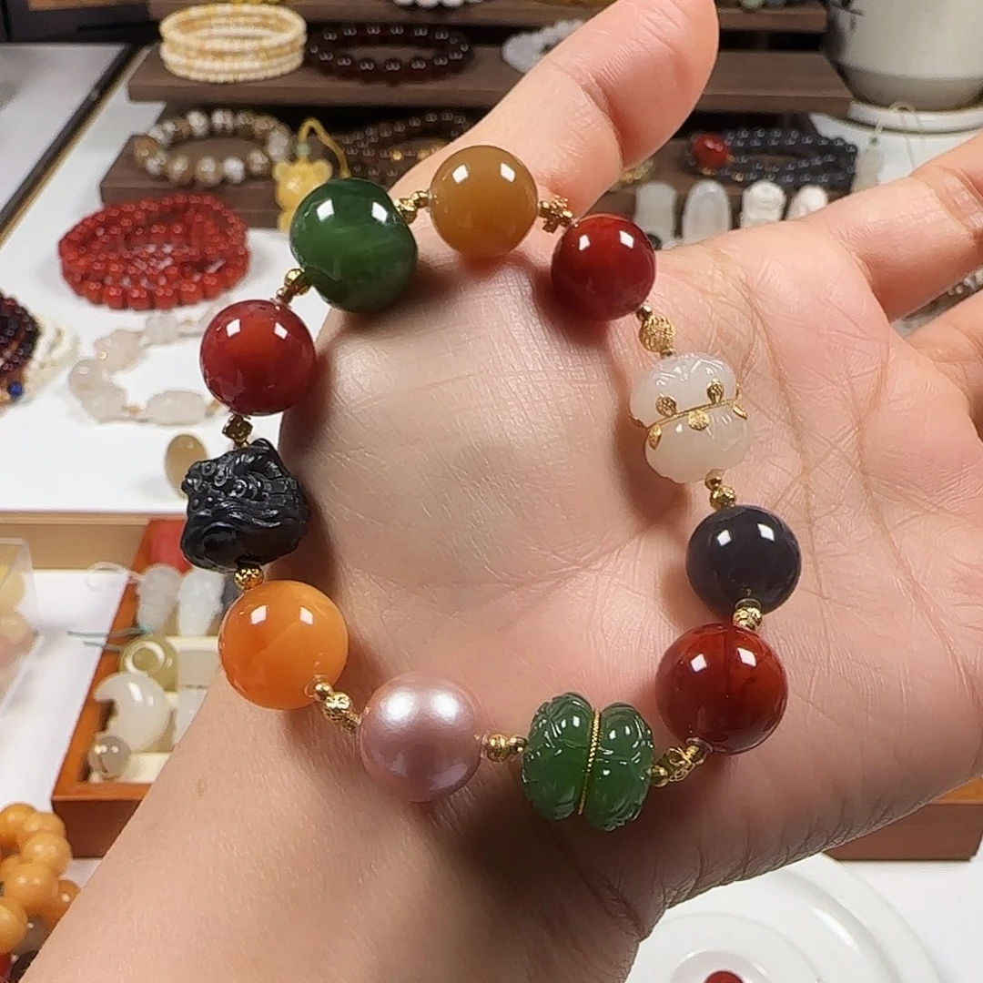 和田玉18K金镶嵌手链