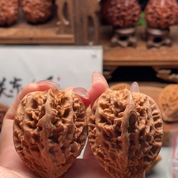 文玩核桃把件小楸香112