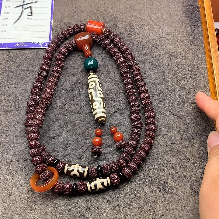 J***。吊坠金刚菩提六瓣