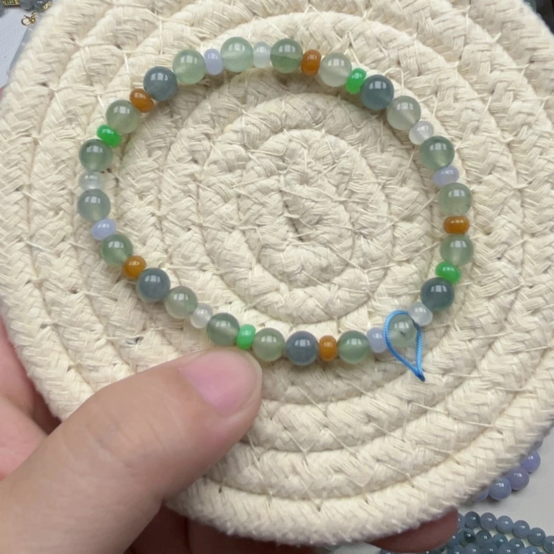 翡翠未镶嵌手链翡翠