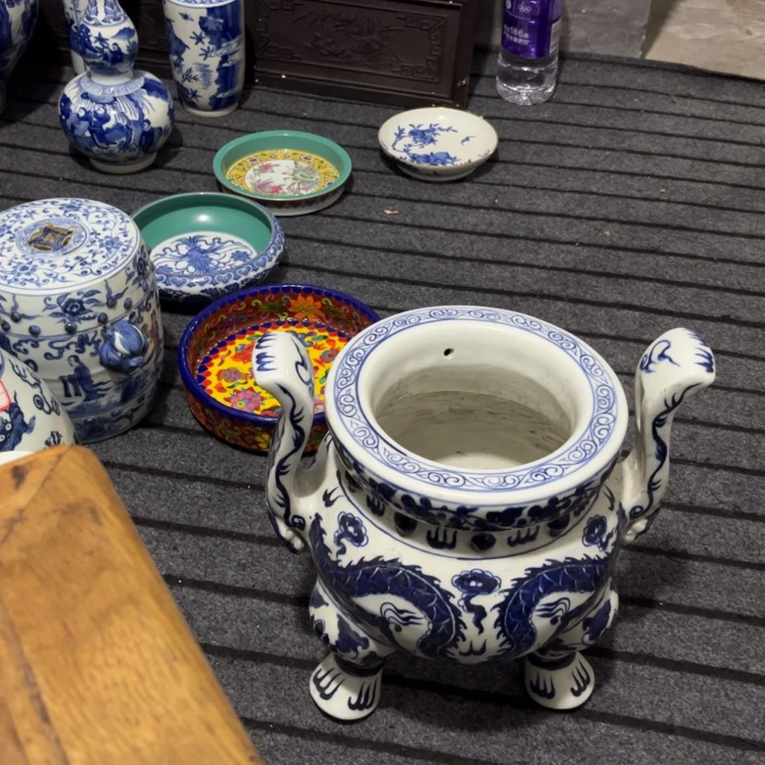 杯子世*青花香炉瓷器精品