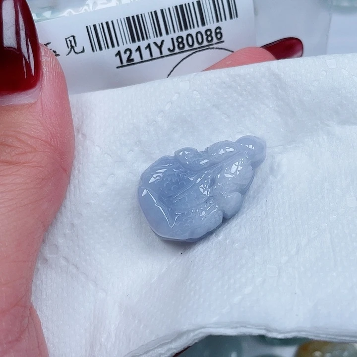 女***爷翡翠未镶嵌吊坠(不含链)