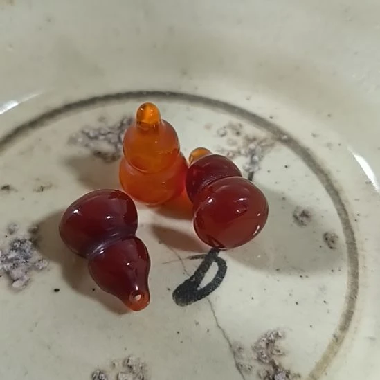 摆件玉，，，，，，，，，，，，
