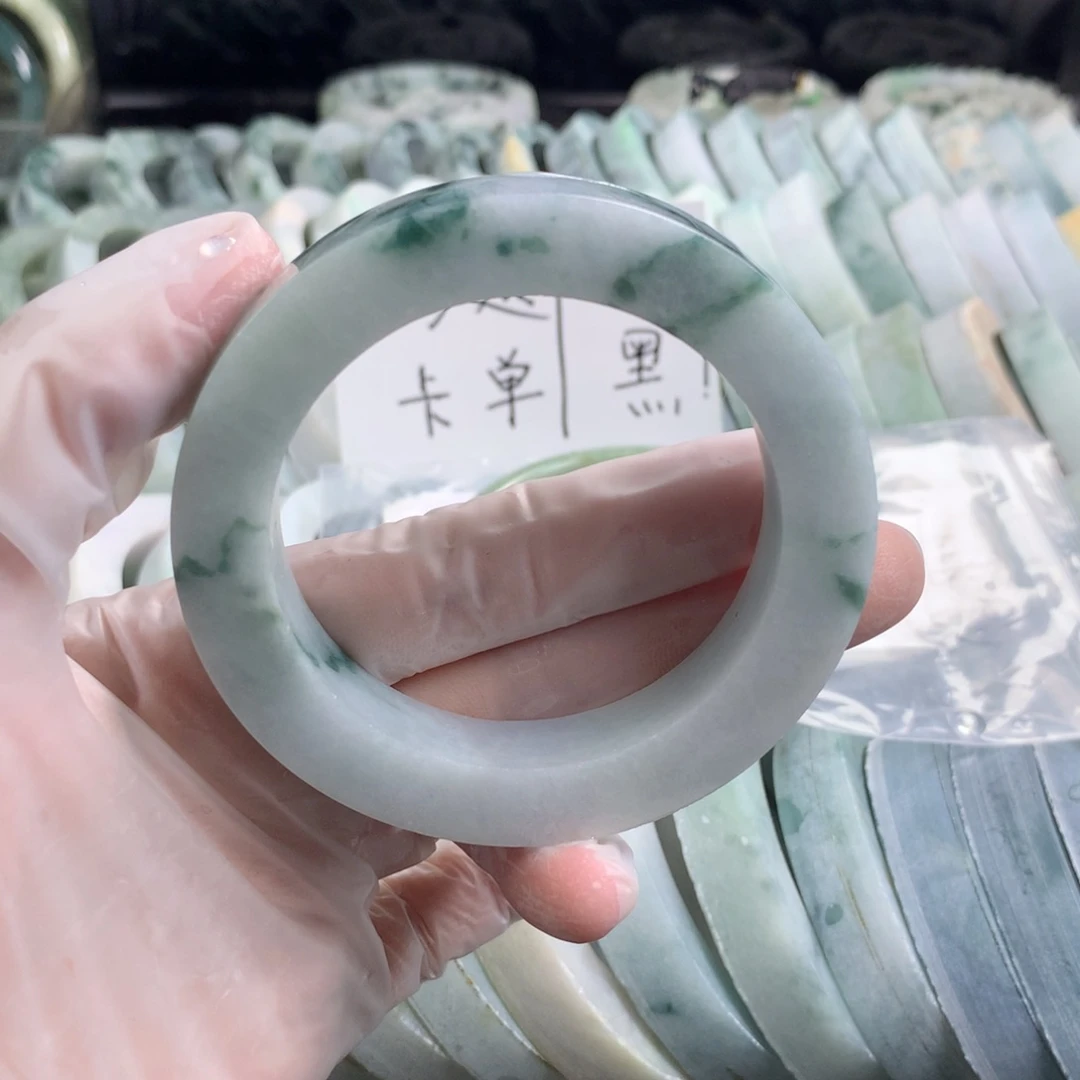 未镶嵌翡翠定制翡翠