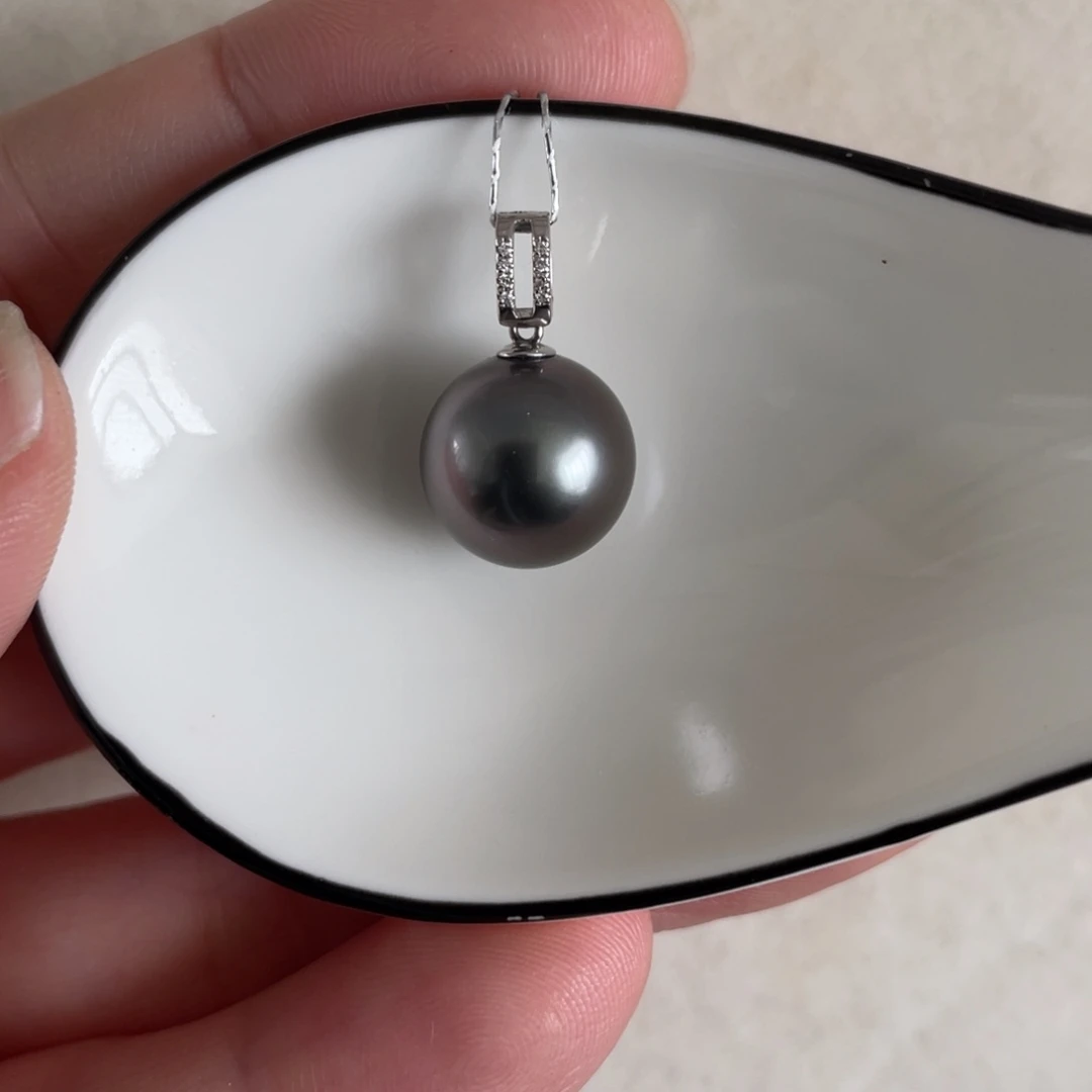 海水珍珠颈饰18K金镶嵌12-13mm