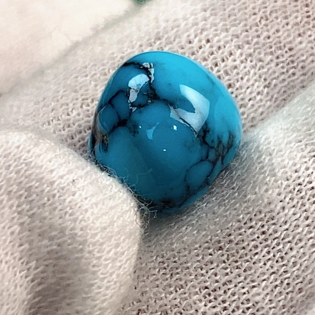 玉***绿松石未镶嵌珠宝奇石