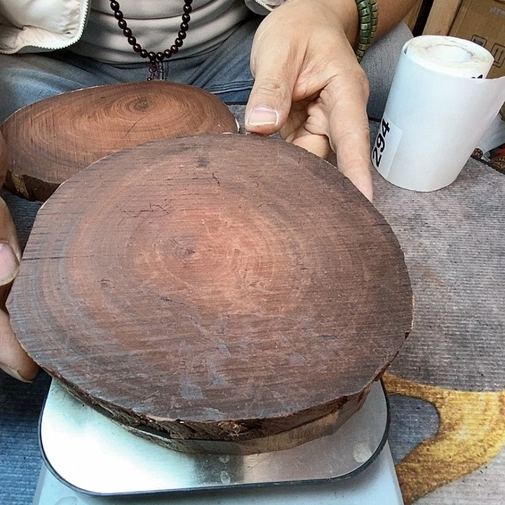 染料紫檀（血檀）297