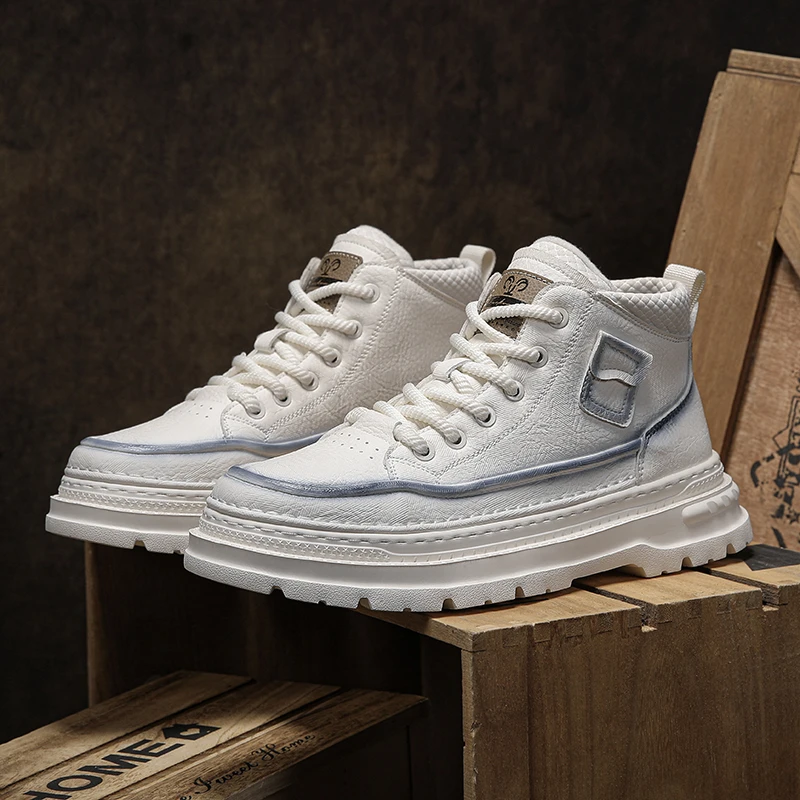 马丁靴男款高帮2025秋季新款男士英伦风复古运动工装防水防滑皮鞋