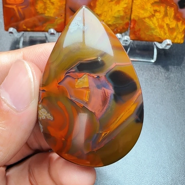 玛瑙/玉髓战国红未镶嵌维*