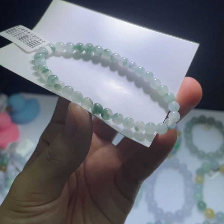 未镶嵌定制翡翠翡翠