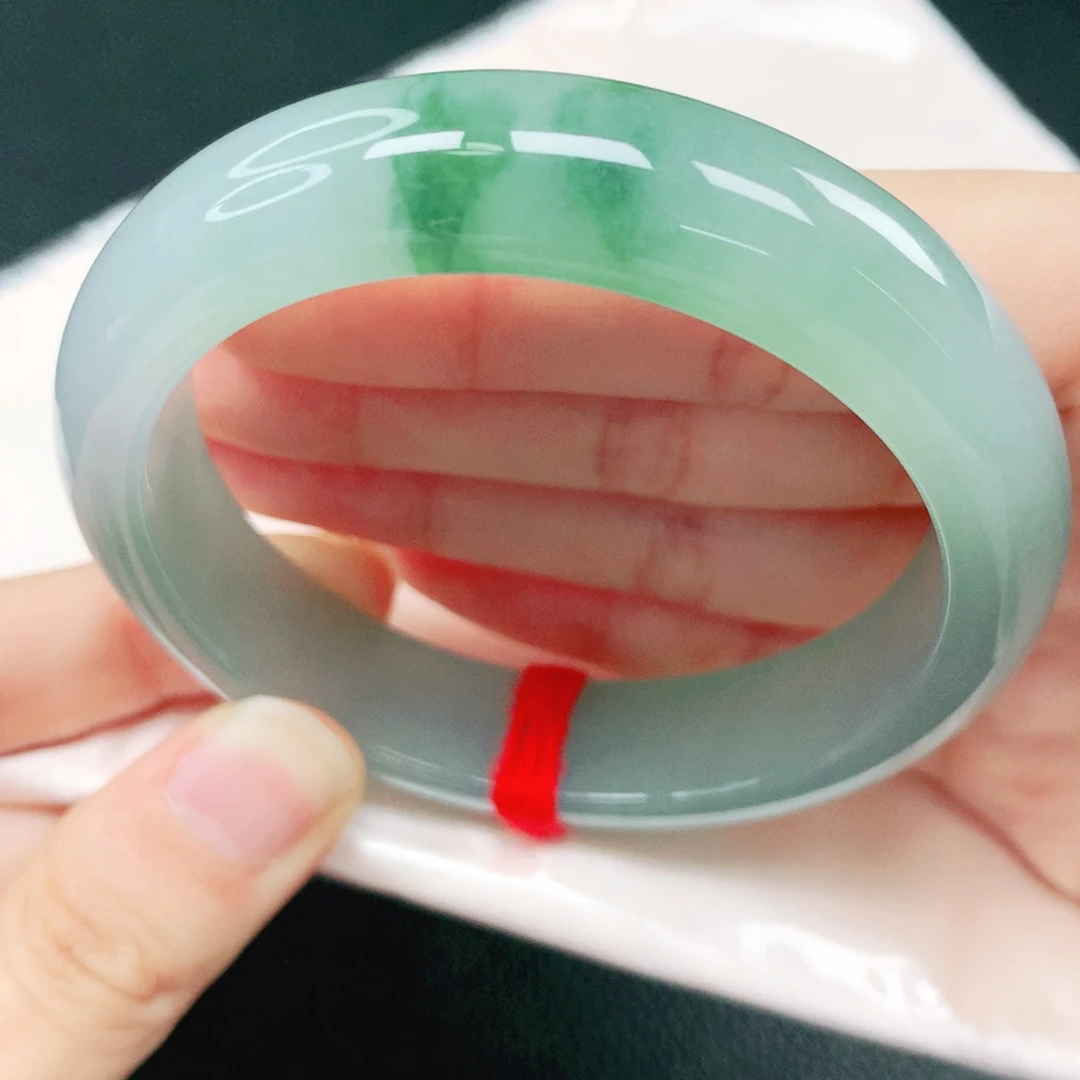 翡翠未镶嵌手镯55圈