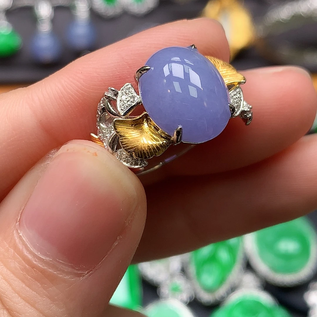 翡翠18K金镶嵌戒指