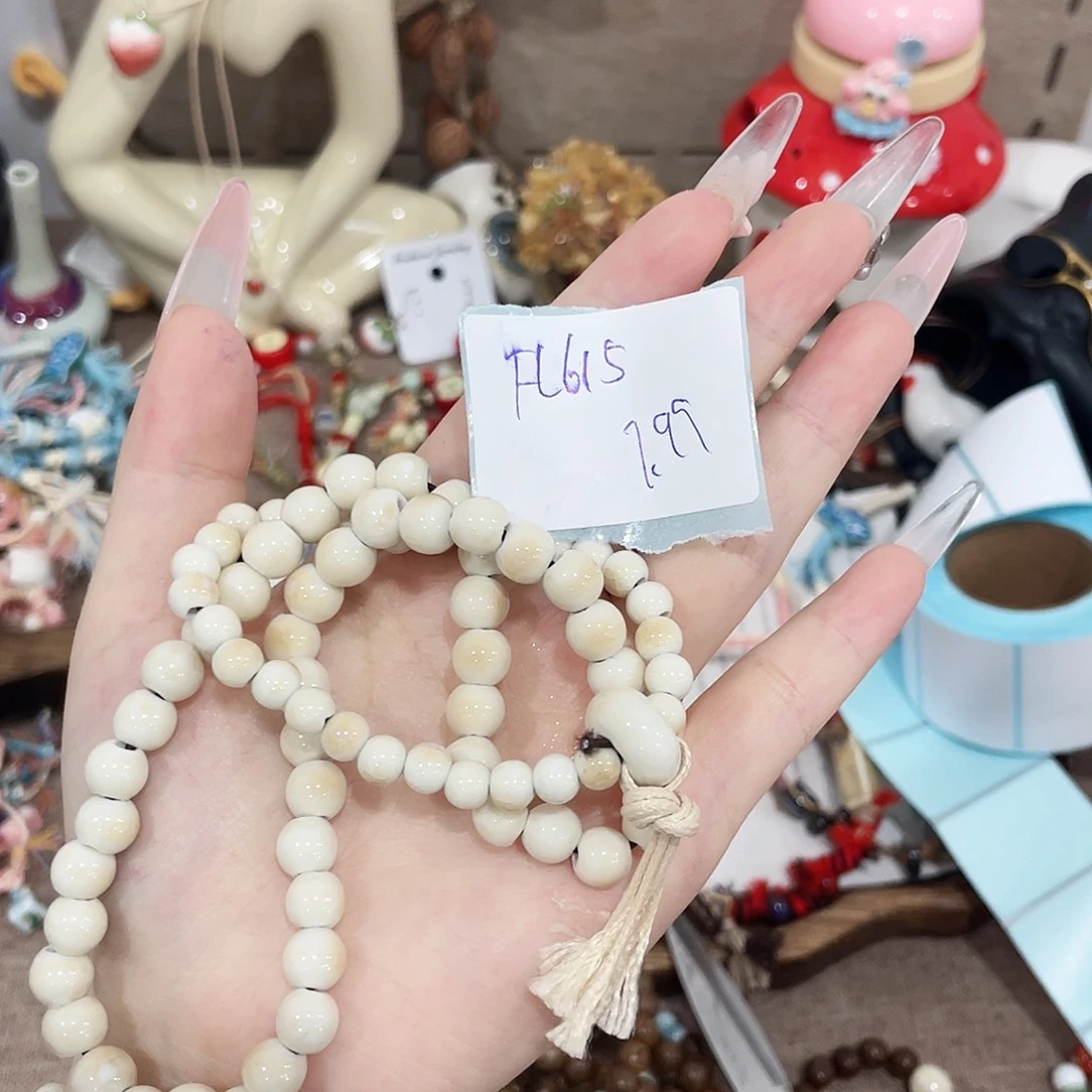 小***白无铁合金陶瓷手串sg615