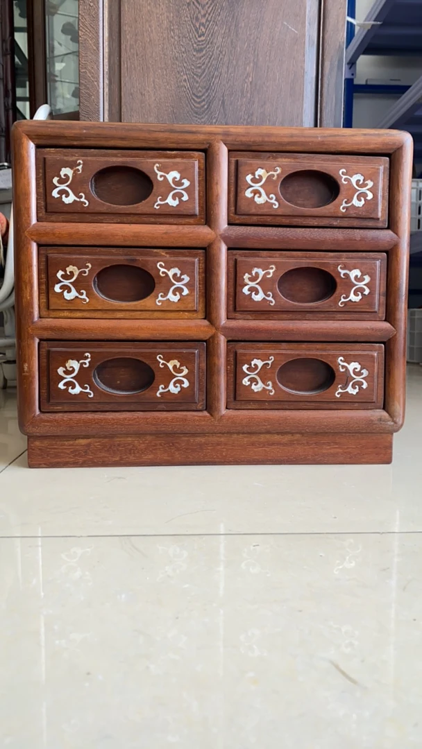 精品木制小柜子哈哈