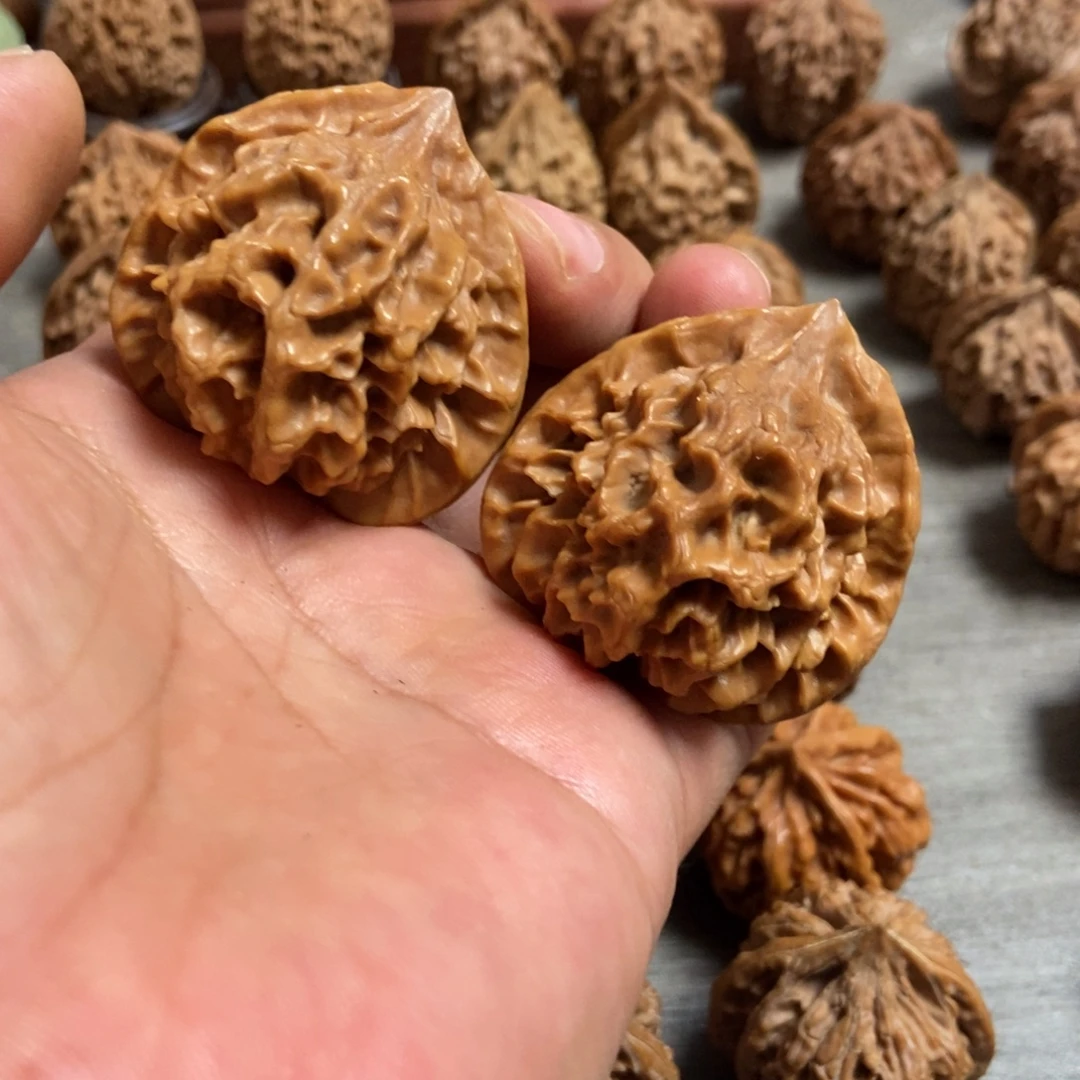 文玩核桃吊坠帝王43尺福利
