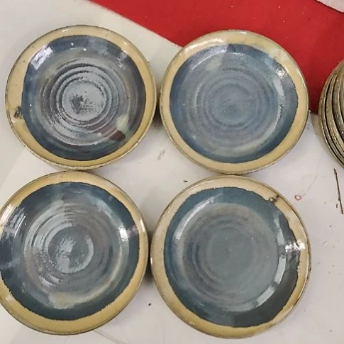 瓷片五厂，七厂，瓷器摆件，瓷片！都有微瑕疵。