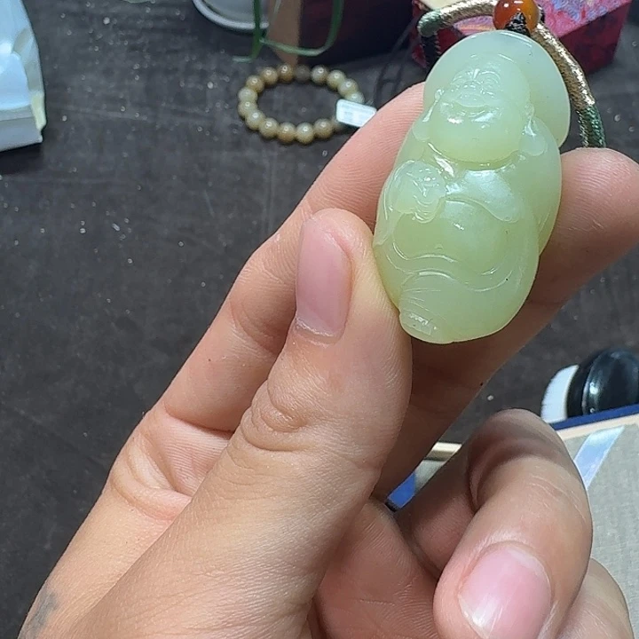 未镶嵌和田玉（糖玉）车挂