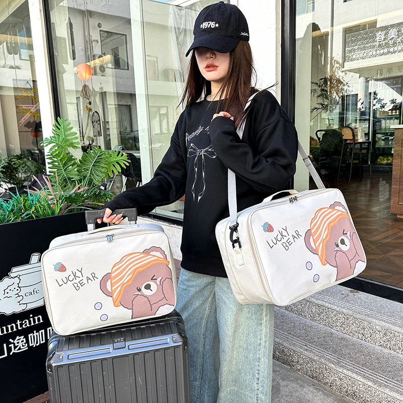卡通大容量衣服收纳包防水手提行李包袋可爱旅行包短途出差旅行包