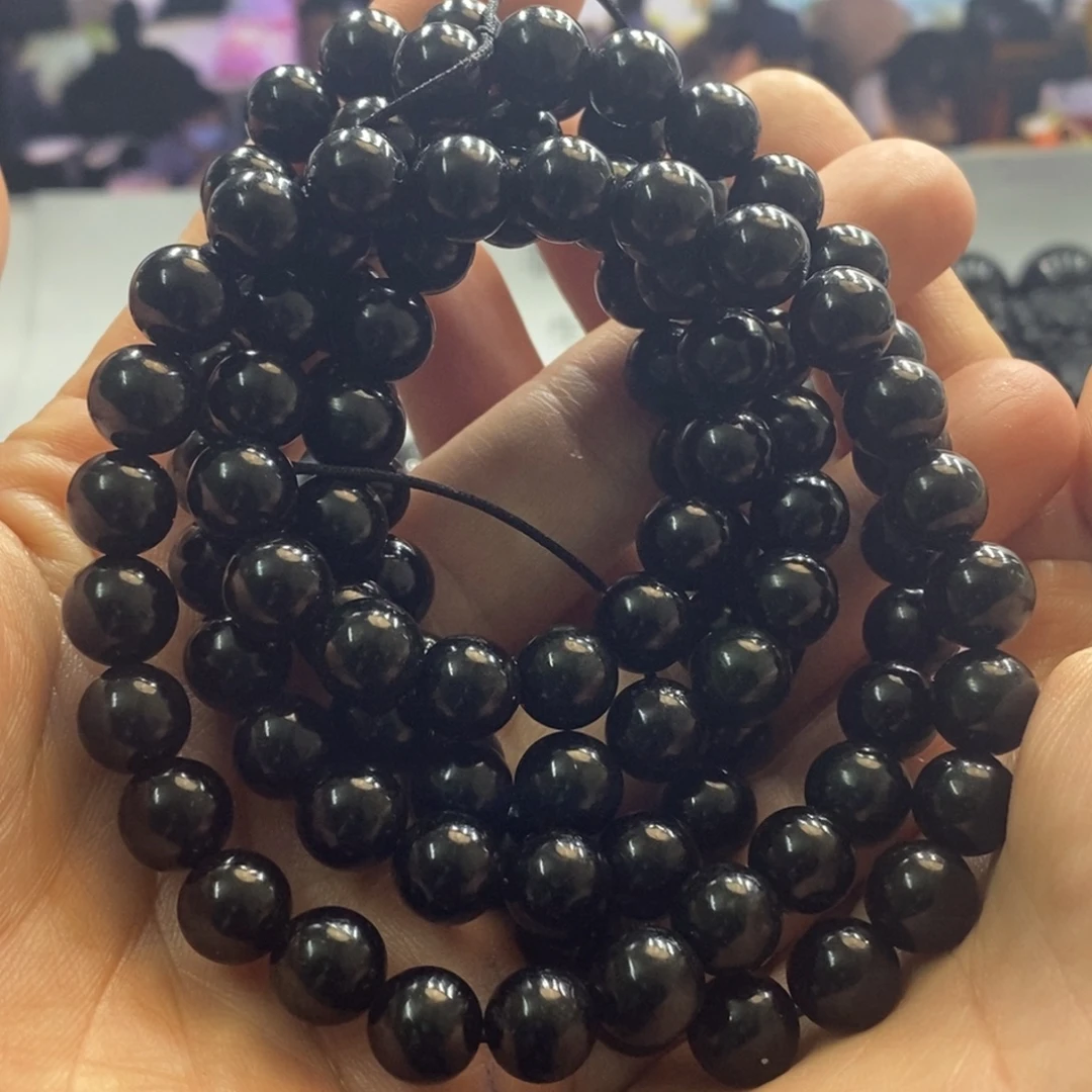 翡翠未镶嵌颈饰卡8左右