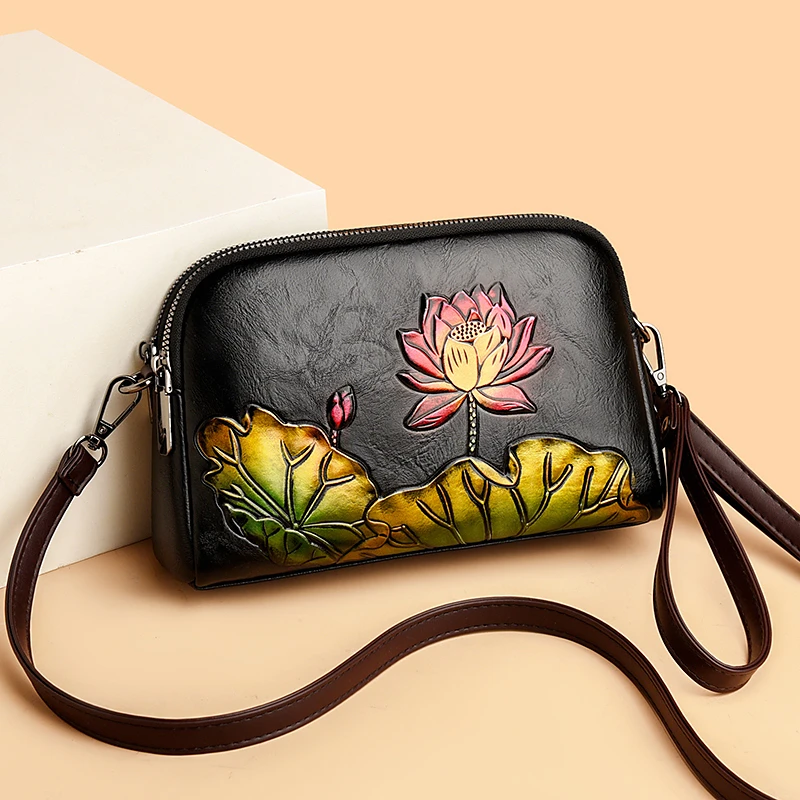 品牌正品女包2025新款单肩斜挎手腕国潮压花时尚女士中老年1030-3