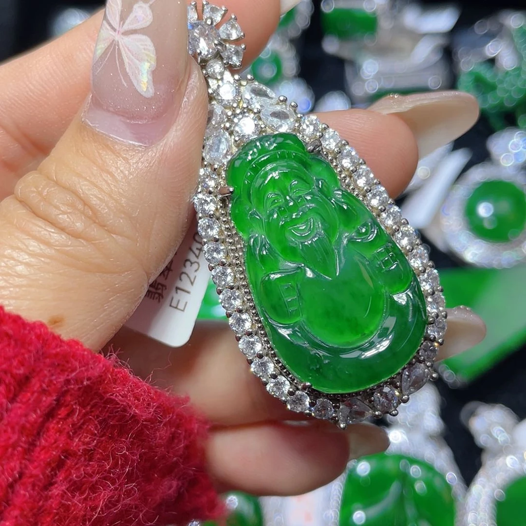 翡翠颈饰银S925镶嵌翡翠