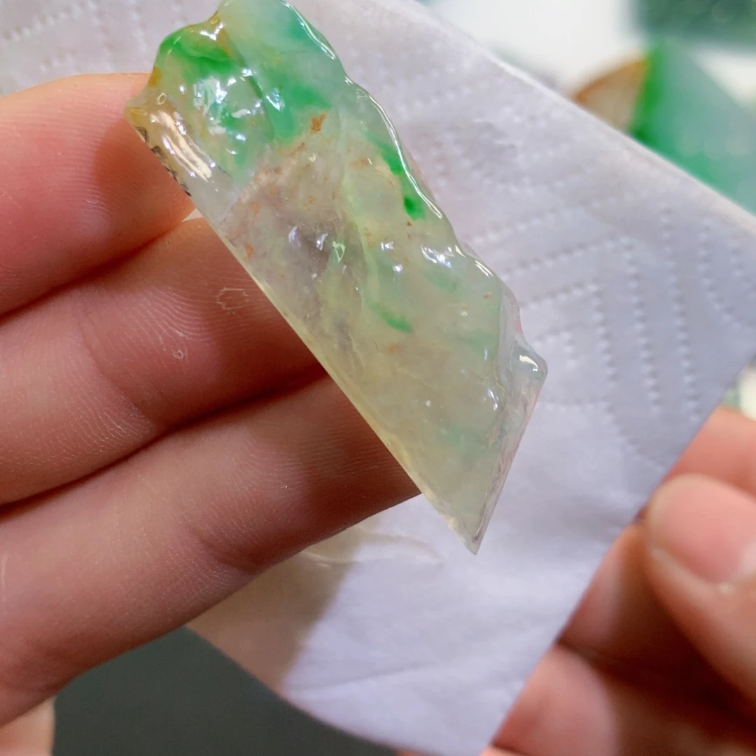 【闪购商品】翡翠吊坠(不含链)未镶嵌