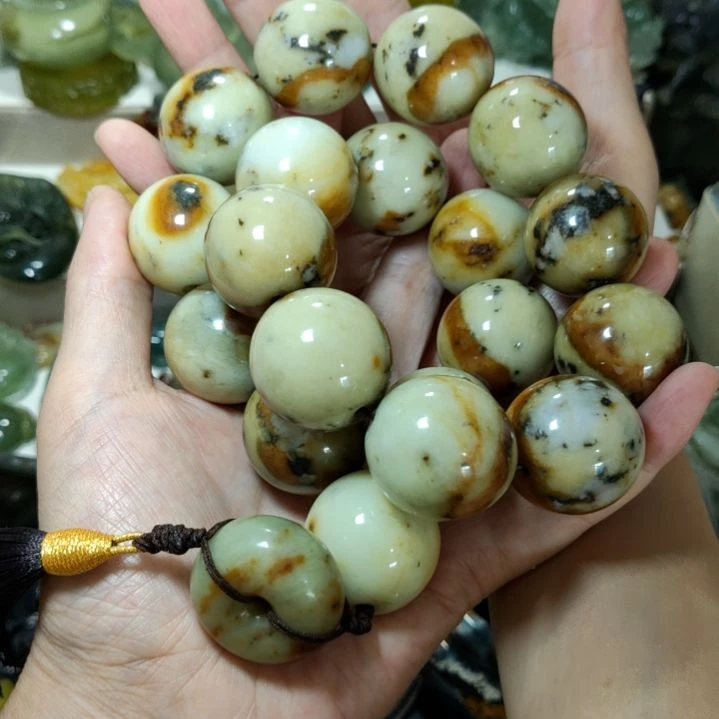 未镶嵌岫玉手持款式