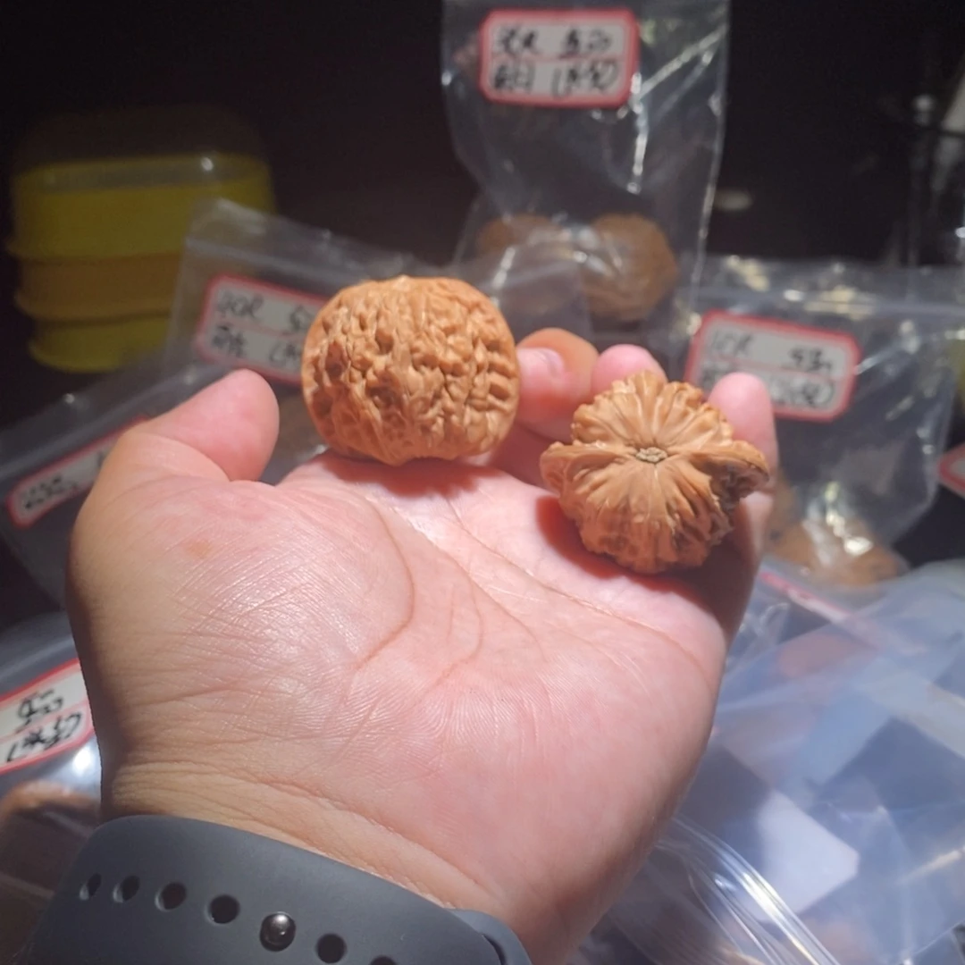 李***猫吊坠文玩核桃40全品磨