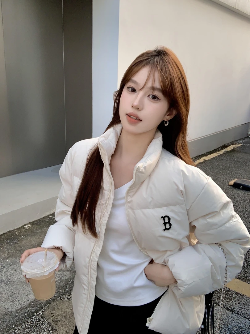 【三折专区】官方正版2025冬季新款白鸭绒短款情侣羽绒服保暖外套女