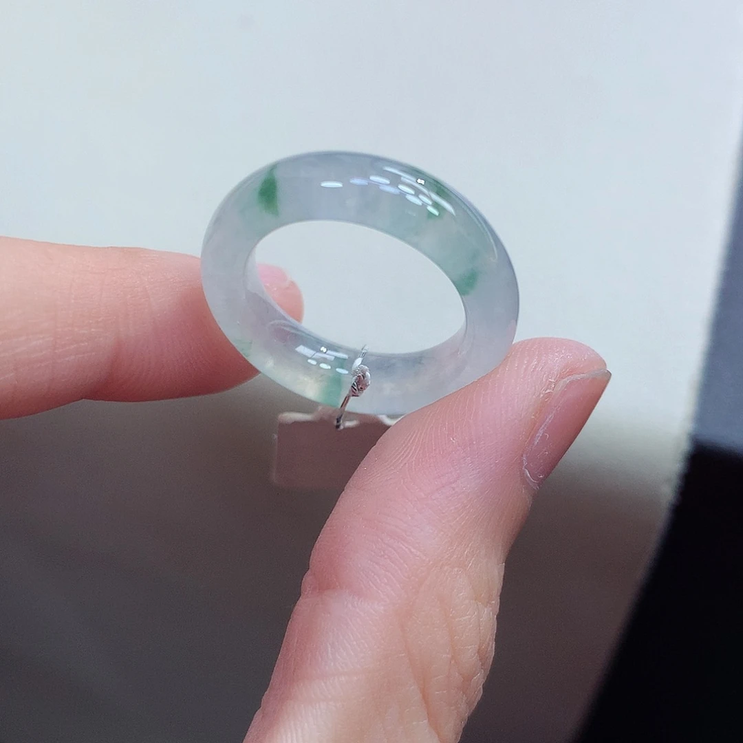 翡翠未镶嵌戒圈15号