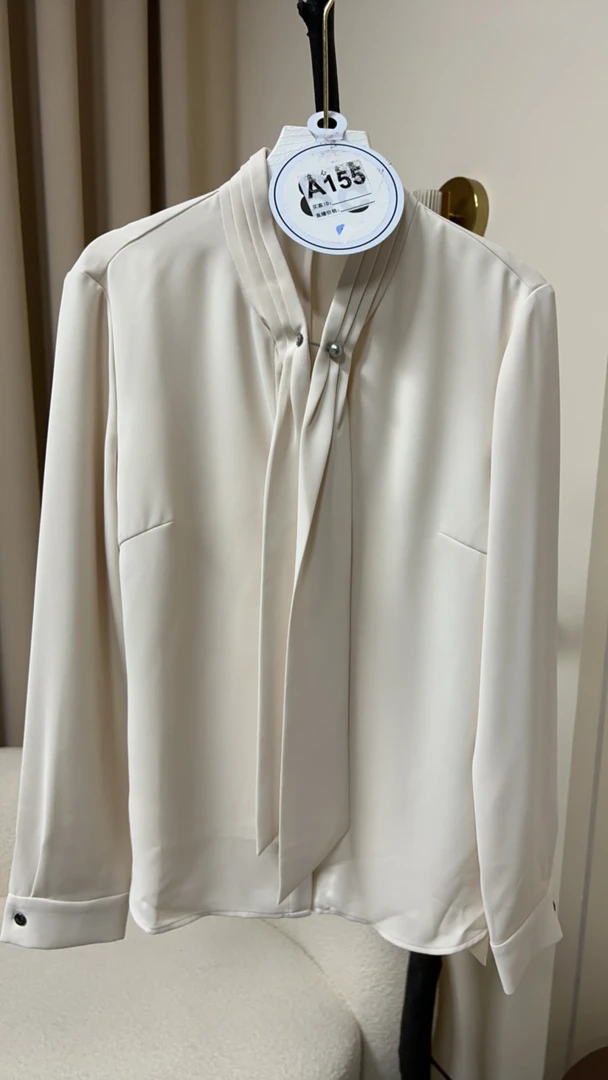 （155）众心服饰-非主图款女装-以主播展示介绍为主-吊带裙高腰渐变