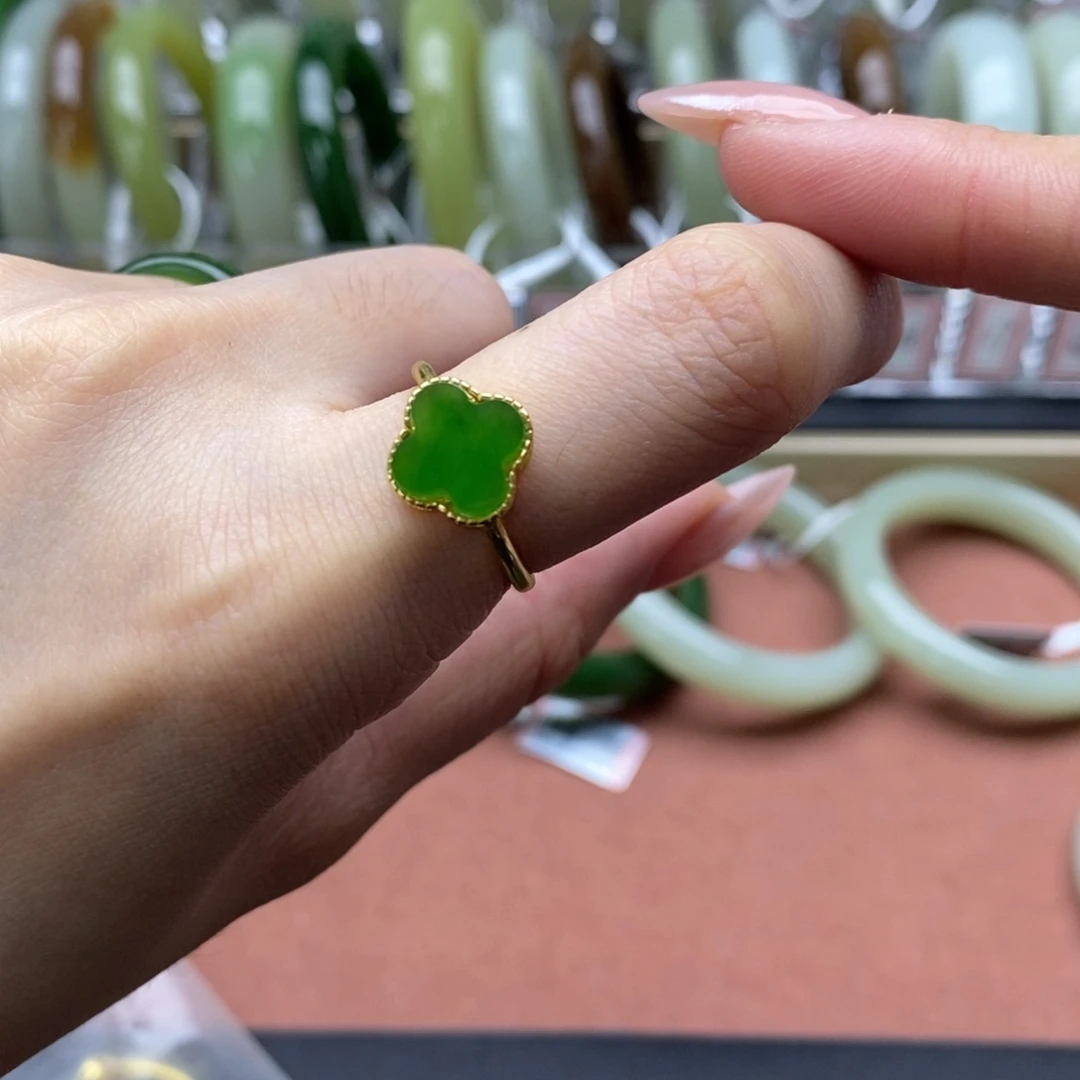 和田玉未镶嵌戒指