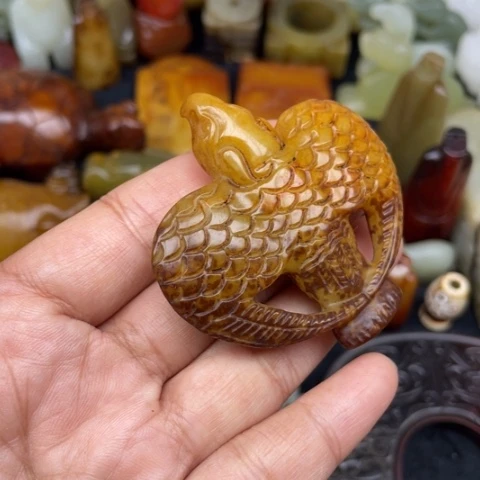 蛇纹石玉未镶嵌颈饰29