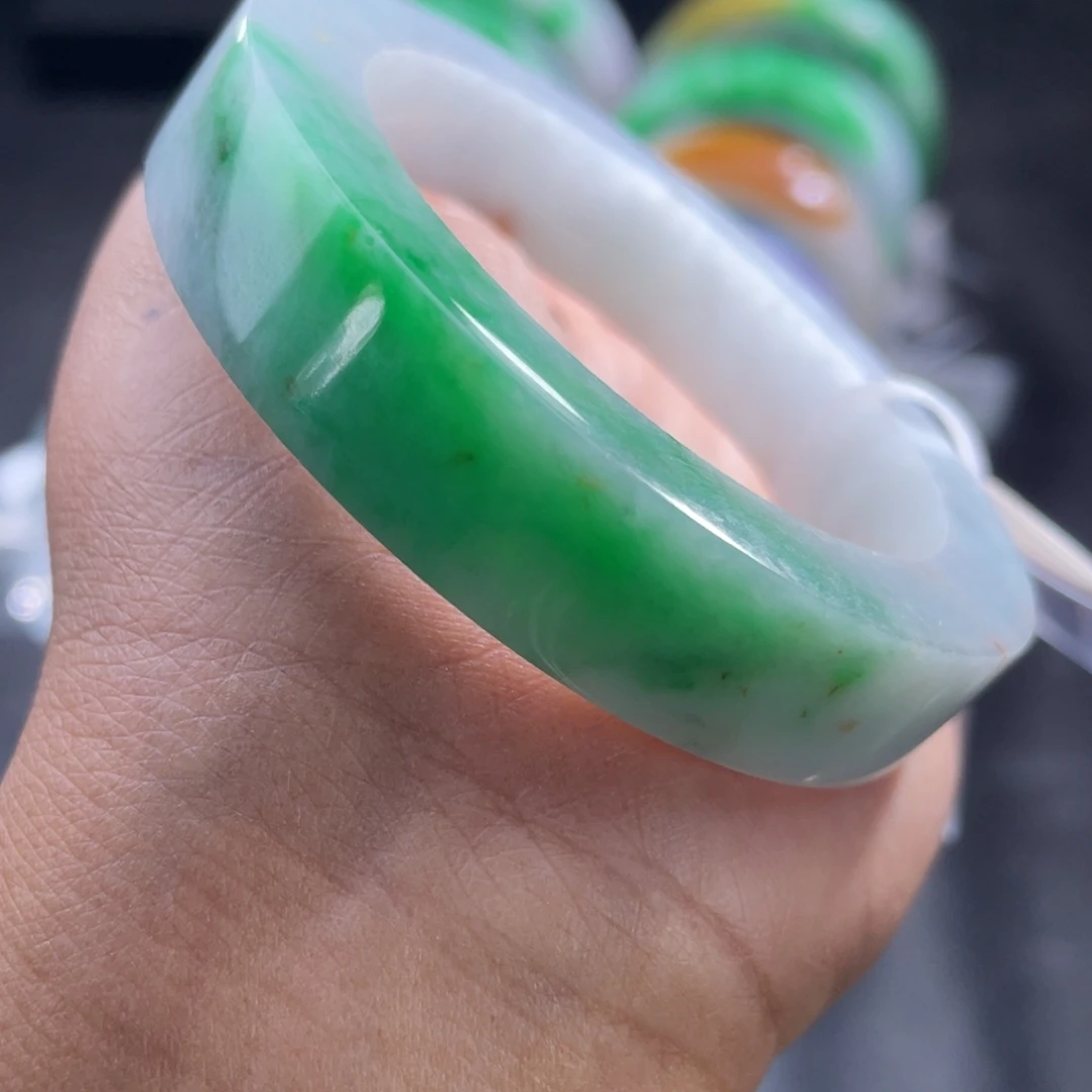 定制翡翠未镶嵌正圈