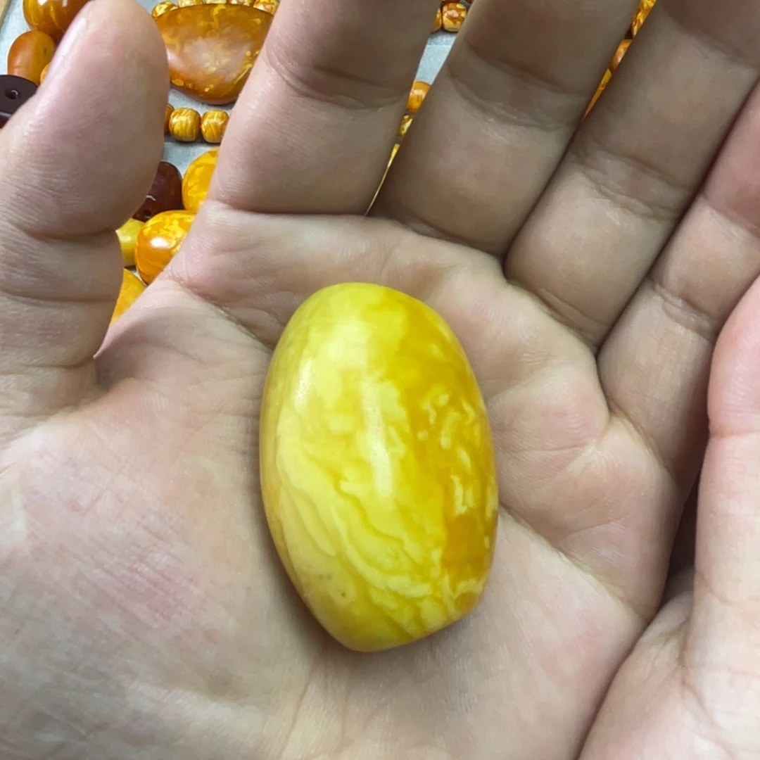 蜜蜡未镶嵌吊坠(不含链)