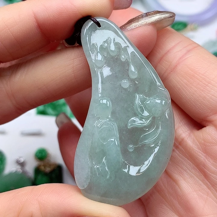 翡翠未镶嵌颈饰翡翠