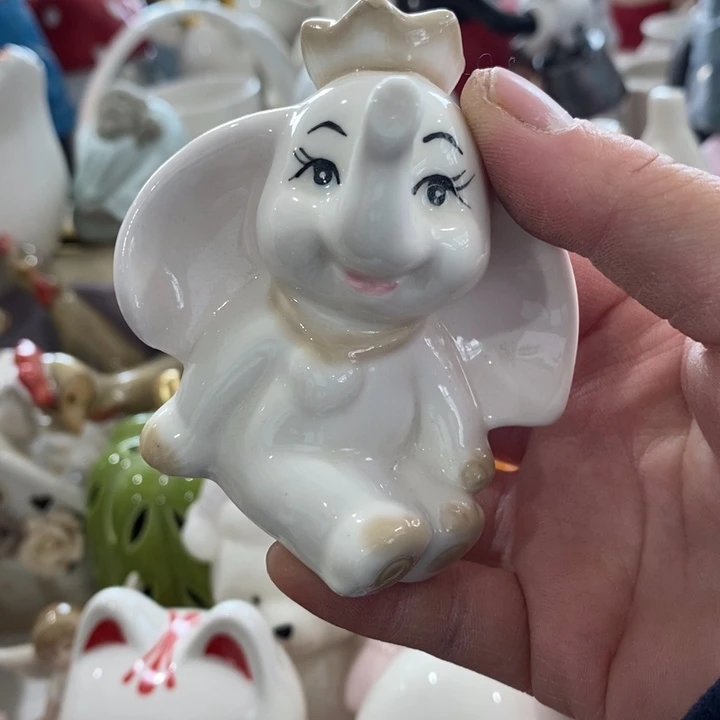 摆件靖**?陶瓷树脂家居摆件