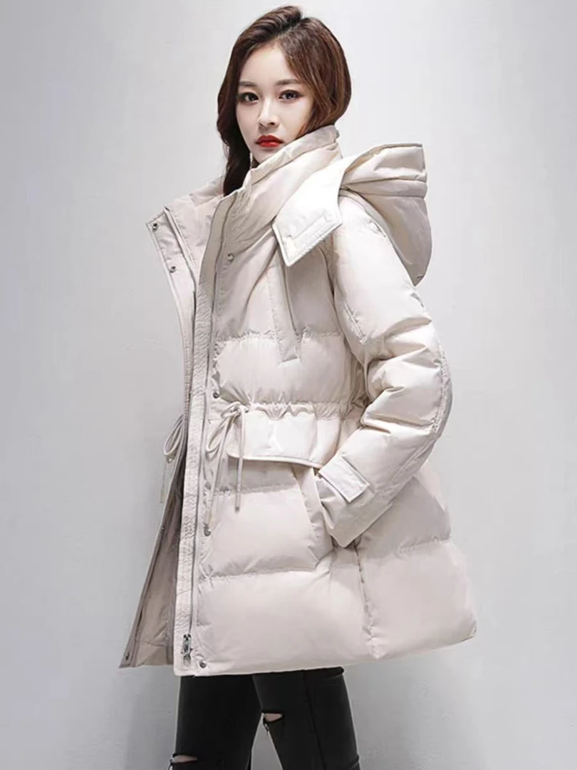 8876时尚气质潮流百搭韩版宽松休闲连帽收腰加厚冬季保暖羽绒服