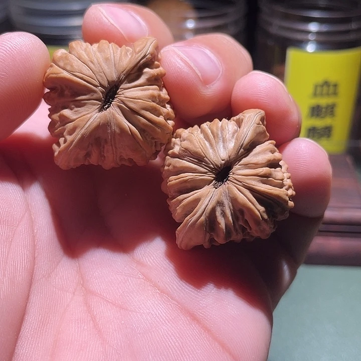 k***.37全品汗高楼核桃核桃