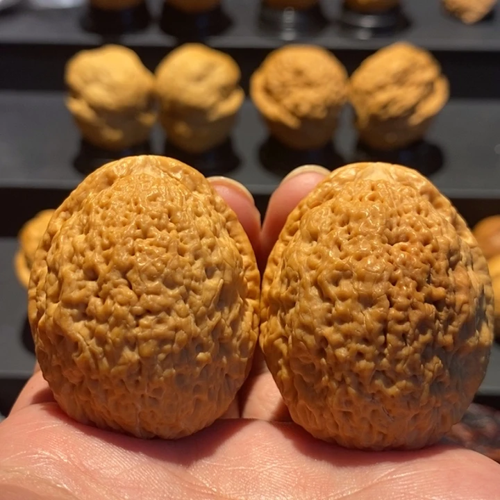 文玩核桃把件41尺罗汉头