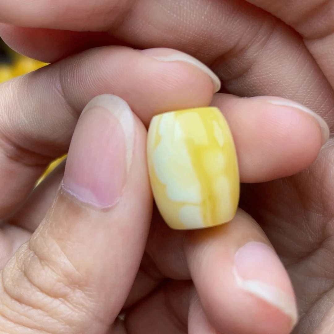 琥珀颈饰未镶嵌蜜蜡瓷白妖花