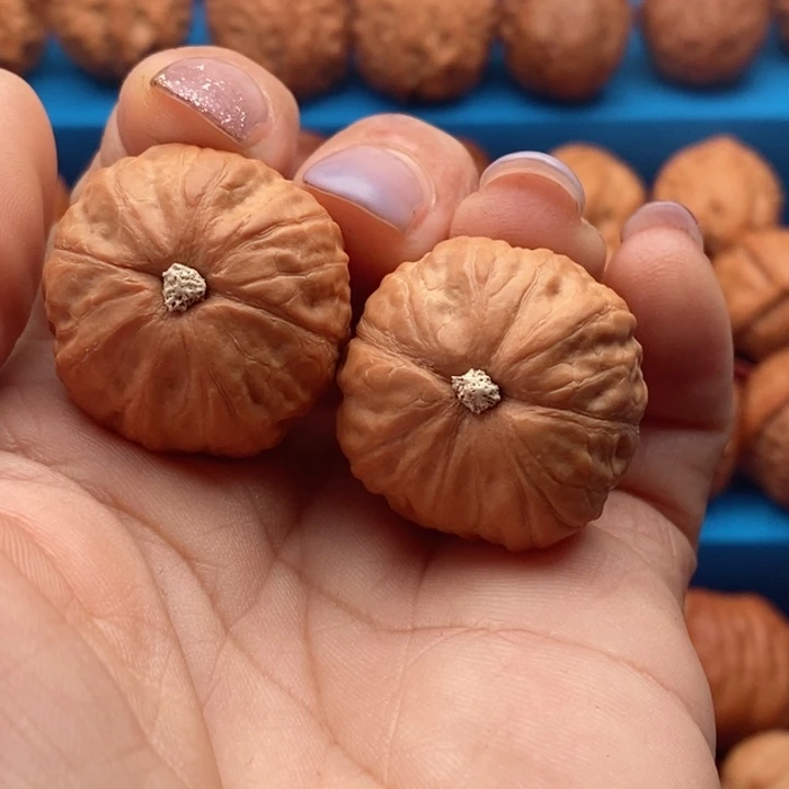 文玩核桃把件精品文玩手捻